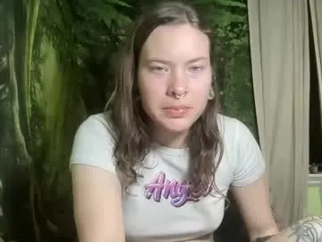 Offline mo0n_goddess on Chaturbate