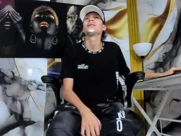 mono_blonde from Chaturbate