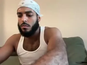 Offline mountaiden on Chaturbate