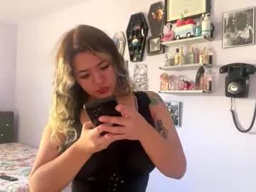 natashabunnyxoxo from Chaturbate
