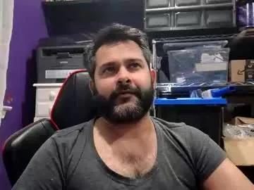 naughtydesicock — show bulge wearing underwear [100 tokens remaining]