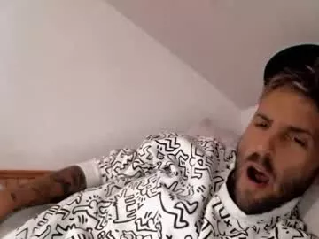 Freechat naughtynortherners on Chaturbate