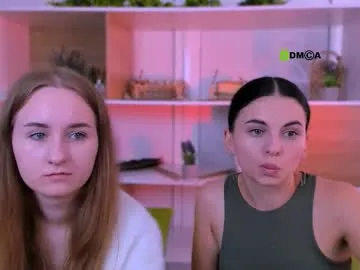 Freechat nicole_muah on Chaturbate