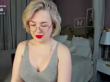 nikki_kai from Chaturbate