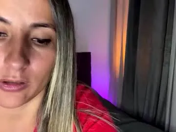 Offline notamericanpie23 on Chaturbate