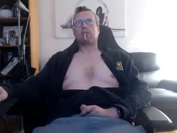 Offline nursefan on Chaturbate