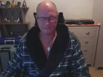 Offline oldveteranuk on Chaturbate