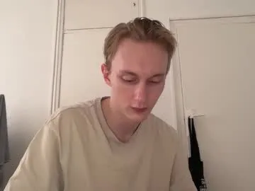 oliver_and_thomas — Naked #gay #pvt #twink #young [150 tokens remaining]