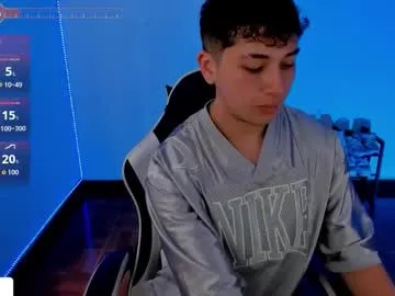 Freechat oliver_kyy on Chaturbate