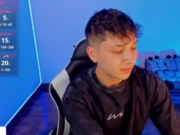 Freechat oliver_kyy on Chaturbate