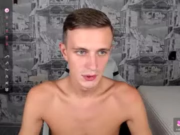 Offline oliverfresh on Chaturbate