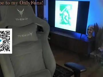 Offline oliverrgroove on Chaturbate