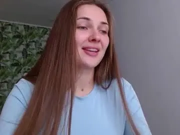 Offline oliviashiny on Chaturbate