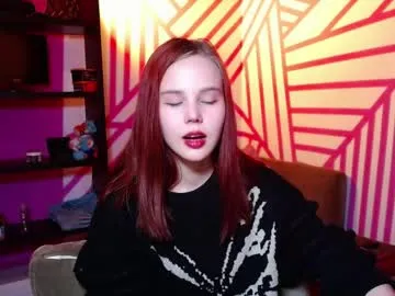 Offline onessandra on Chaturbate