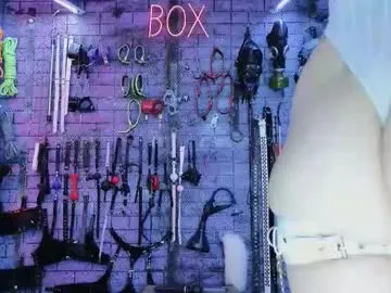 Offline pandoranez on Chaturbate