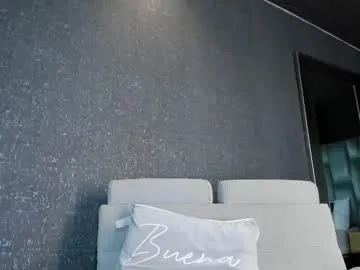 Offline paulinaduarte_ on Chaturbate