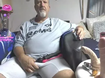 peacetous on Chaturbate