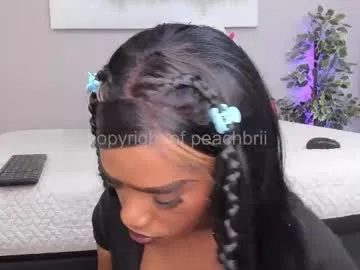 peachbrii on Chaturbate