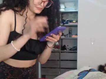 petite_kurly_qt from Chaturbate is Freechat
