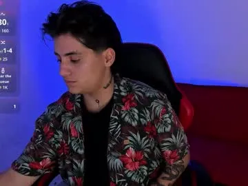 peytonbox — come play with me or distract me #gamer #ftm #bigass #tattoos #strong [81 tokens left]