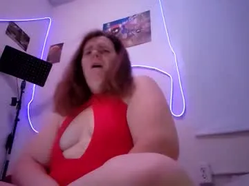 Offline playfullilmissy on Chaturbate