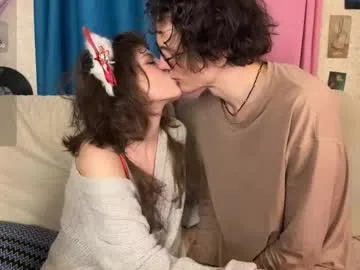 pocket_lovers on Chaturbate