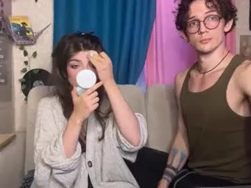 pocket_lovers on Chaturbate