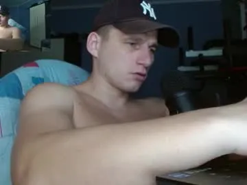 Offline poliglotjoe on Chaturbate