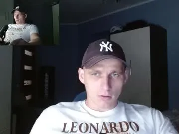 Offline poliglotjoe on Chaturbate