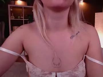 pooja_hegde from Chaturbate