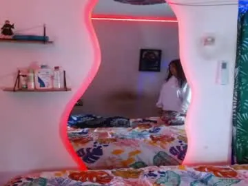 Offline power_hot18 on Chaturbate