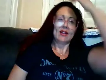 Offline pretttykittty88 on Chaturbate