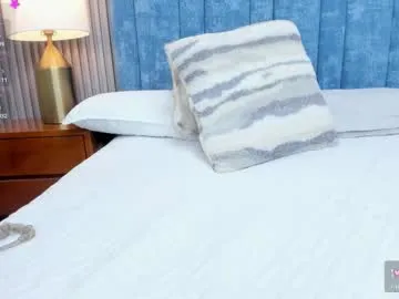 Offline pretty_sunlight_ on Chaturbate