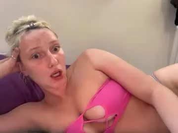 Offline prettyunicorn555 on Chaturbate