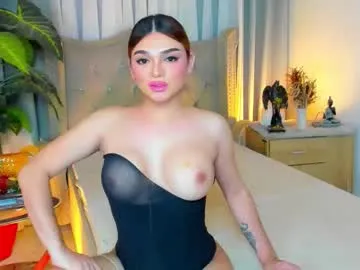 Offline princesshugecumontop on Chaturbate