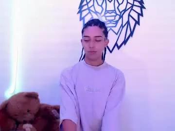pupi_wolf from Chaturbate