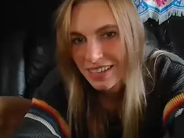 Offline queenhazy on Chaturbate