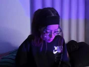 queenie_quinn09 from Chaturbate