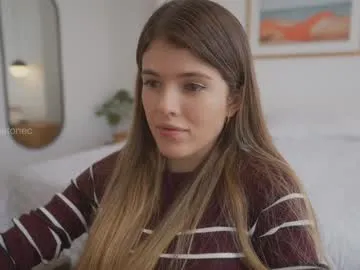 Freechat rebeccastonee on Chaturbate