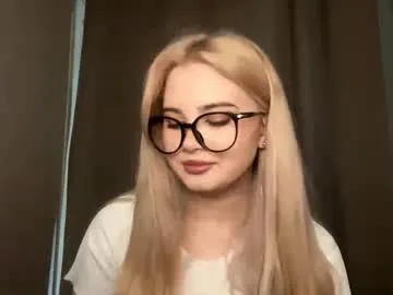 rendasweene — Goal: Shhh! my parents here help me escape from them  Kira nice to meet ya! #shy #new #18 #young #blonde [1 tokens remaining]