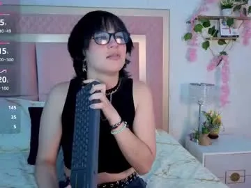 Offline robinbennett on Chaturbate