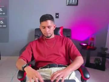 ronnie_miller1 from Chaturbate is Freechat