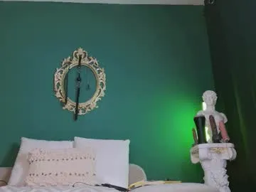 Freechat rosedelic on Chaturbate