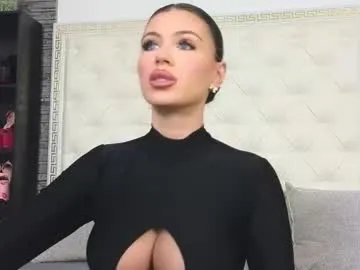 Freechat rosevanessa on Chaturbate