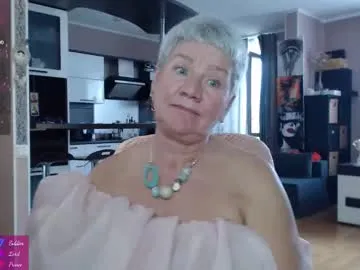 Offline roxana_brooks on Chaturbate