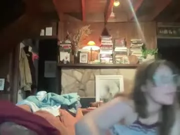 Freechat rubywavesback on Chaturbate