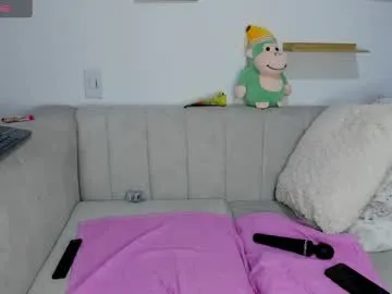 Offline saritadolly_ on Chaturbate