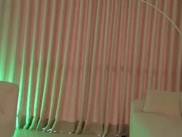 savannahwildee from Chaturbate