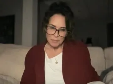 sayplsgdgrl on Chaturbate