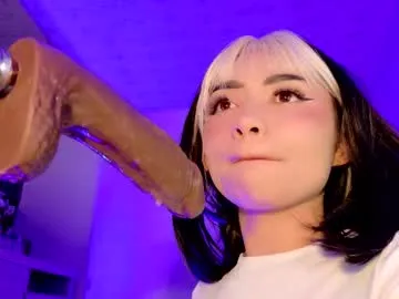 Offline scarlet_gold on Chaturbate